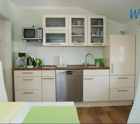 아파트 Rademacher 2 *